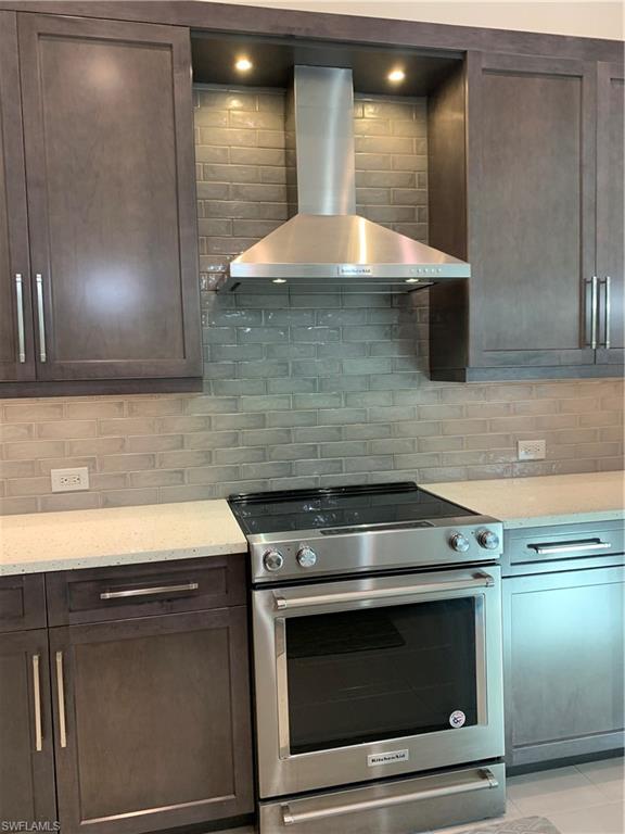 214 Legacy Court Naples, FL 34110 - Photo 17 of 49 Kitchen Detail.