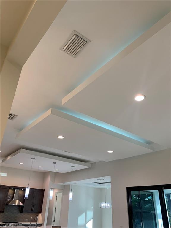 214 Legacy Court Naples, FL 34110 - Photo 20 of 49 Ceiling Detais...