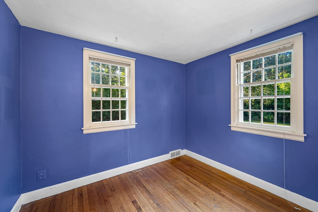 544 Springfield Street Wilbraham, MA 01095 - Photo 19 of 29