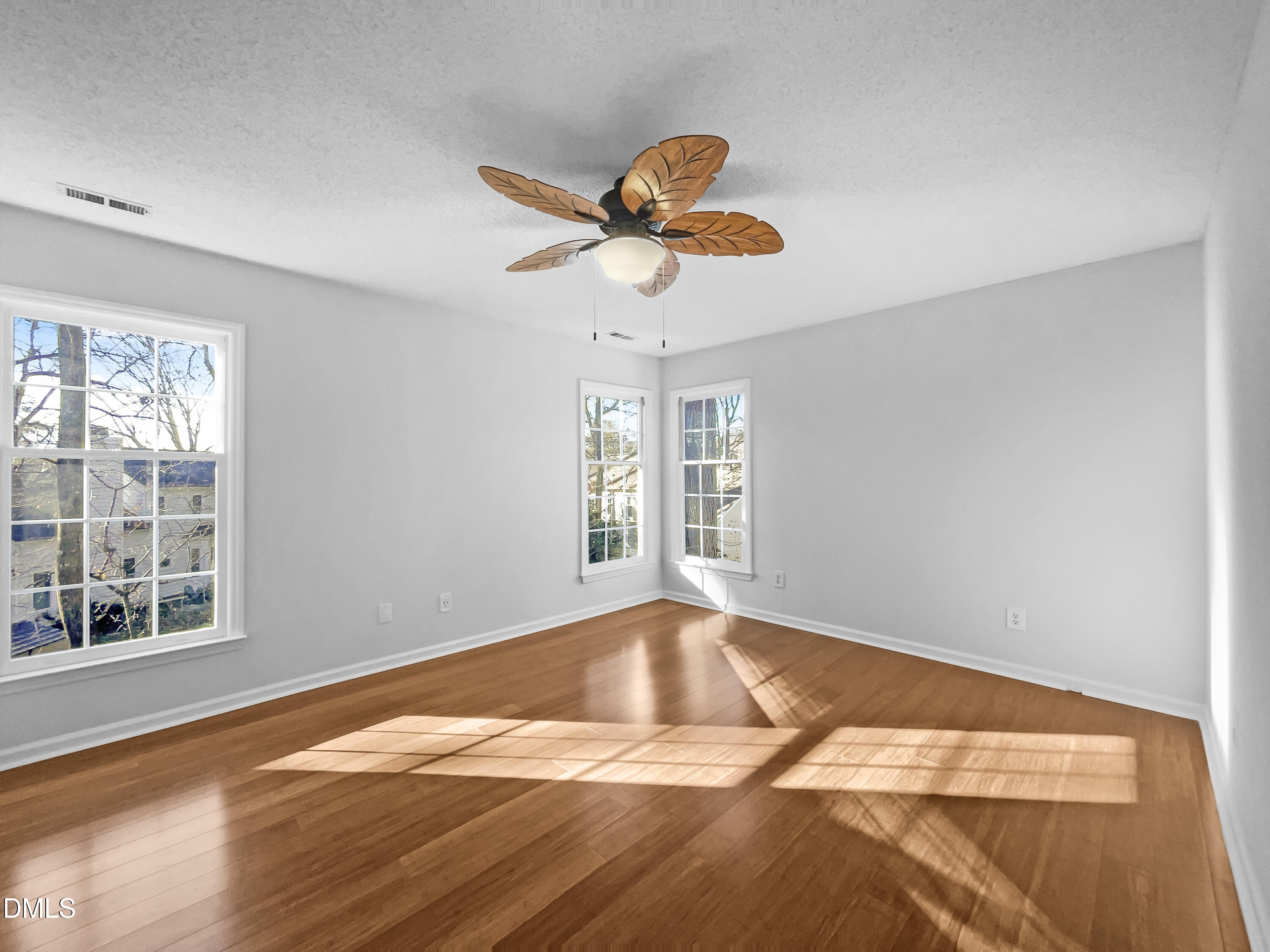 12209 Inglehurst Drive Raleigh, NC 27613 - Photo 6 of 17 listing_5