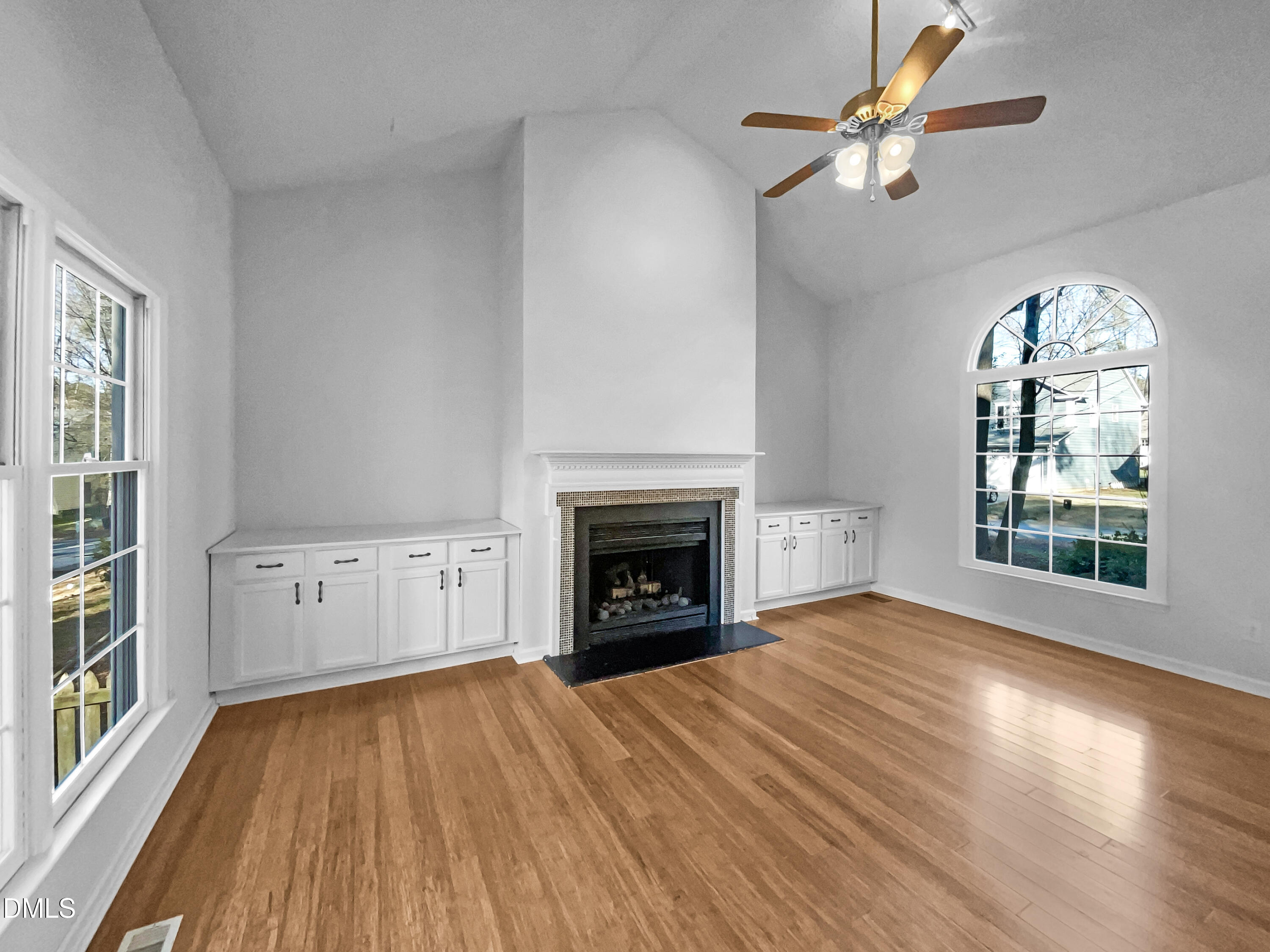 12209 Inglehurst Drive Raleigh, NC 27613 - Photo 8 of 17 listing_7