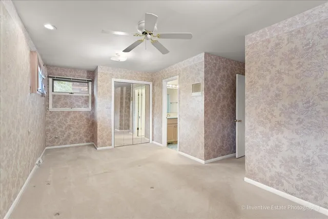 $730,000 | 814 Saylor Avenue, Elmhurst, IL 60126