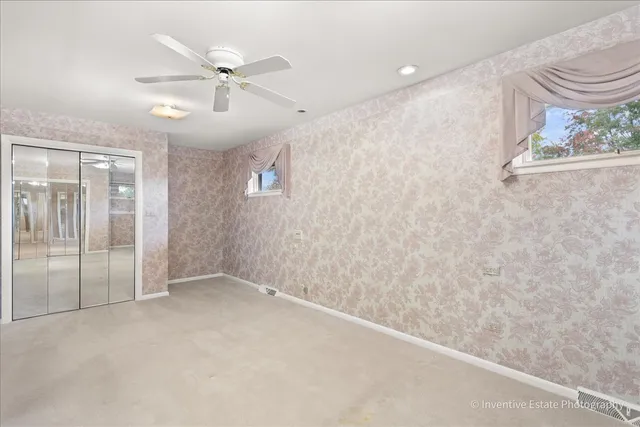 $730,000 | 814 Saylor Avenue, Elmhurst, IL 60126