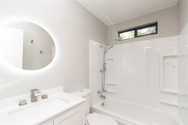 $2,100 | 501 Greenway Drive, Pflugerville, TX 78660