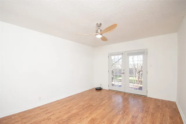 $2,100 | 501 Greenway Drive, Pflugerville, TX 78660