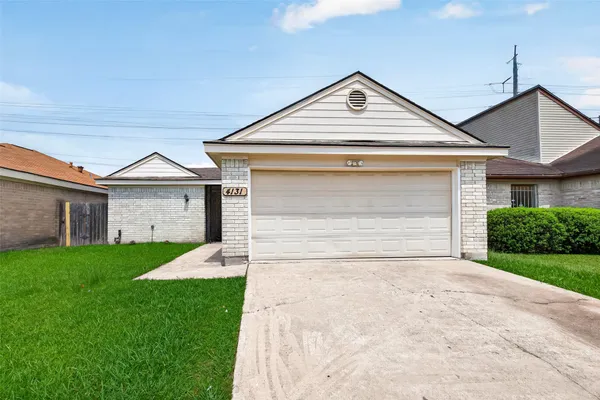 $1,800 | 4131 Baynard Drive, Houston, TX 77072