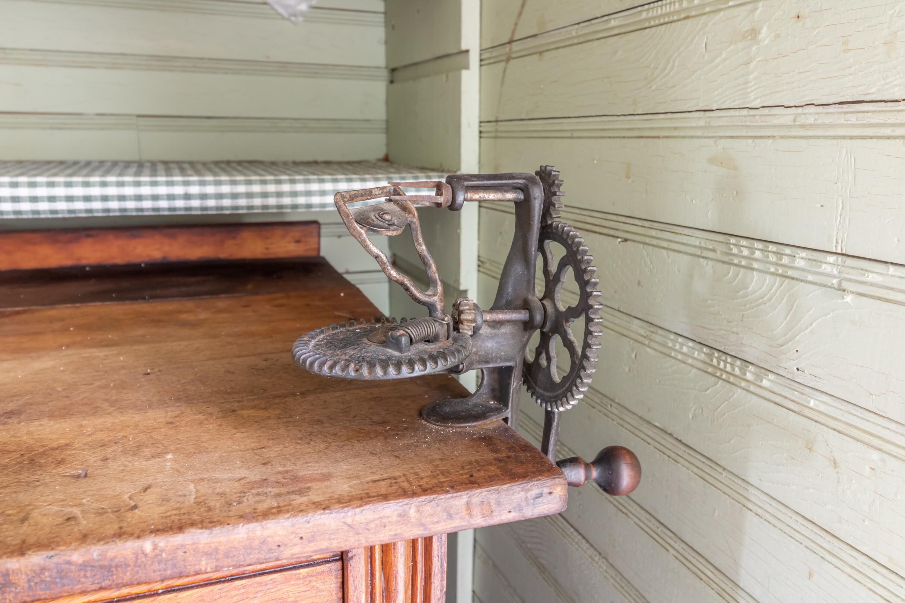 393 Mason Corner Road St. Albans, ME 04971 - Photo 16 of 86 393 Mason Corner Road Interiors-9