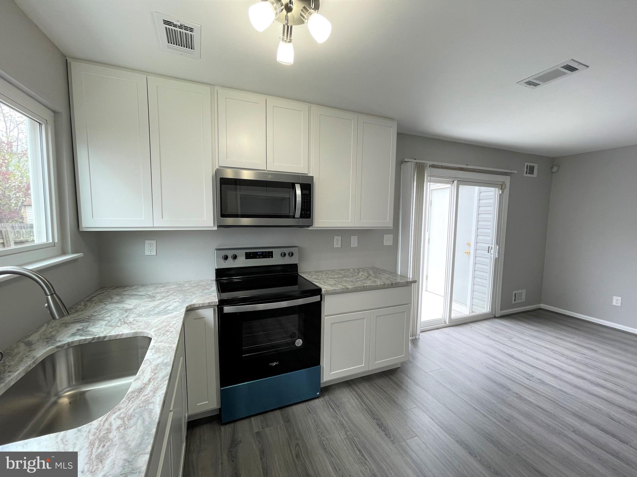 7 Acrux Court Sewell, NJ 08080 - Photo 8 of 22