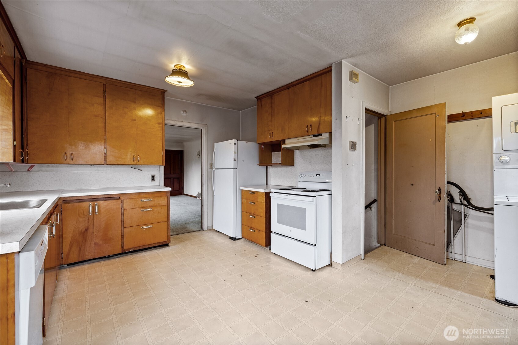 125 South 64th Street Tacoma, WA 98408 - Photo 6 of 39