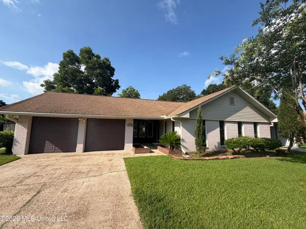 $275,000 | 2421 Sunkist Country Club Road, Biloxi, MS 39532
