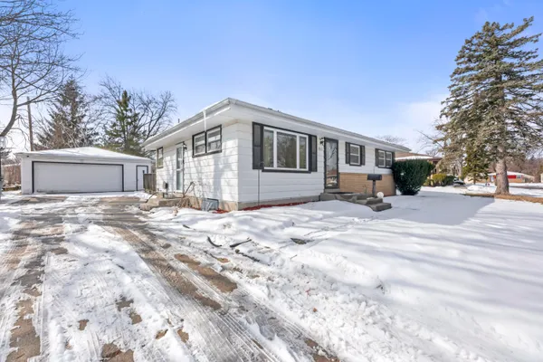 $275,000 | 8913 West Daphne Street, Milwaukee, WI 53224