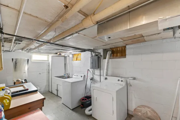 $275,000 | 8913 West Daphne Street, Milwaukee, WI 53224