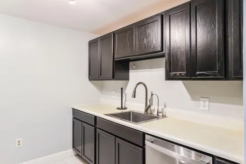 $299,000 | 2 Marc Drive, Unit 2B2, Plymouth, MA 02360