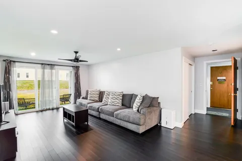 $299,000 | 2 Marc Drive, Unit 2B2, Plymouth, MA 02360