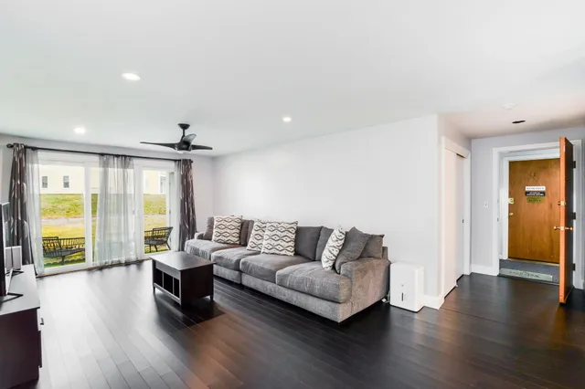 $299,000 | 2 Marc Drive, Unit 2B2, Plymouth, MA 02360