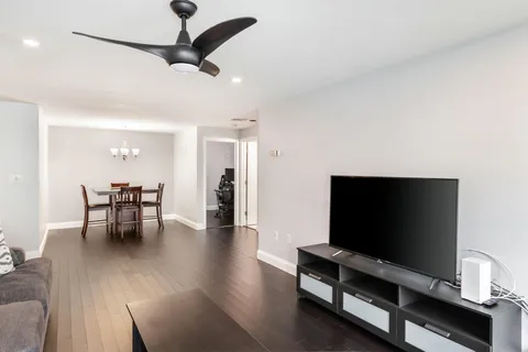 $299,000 | 2 Marc Drive, Unit 2B2, Plymouth, MA 02360