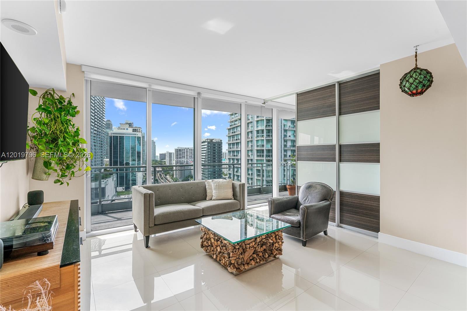 92 Southwest 3rd Street, Unit 2104 Miami, FL 33130 - Photo 1 of 39