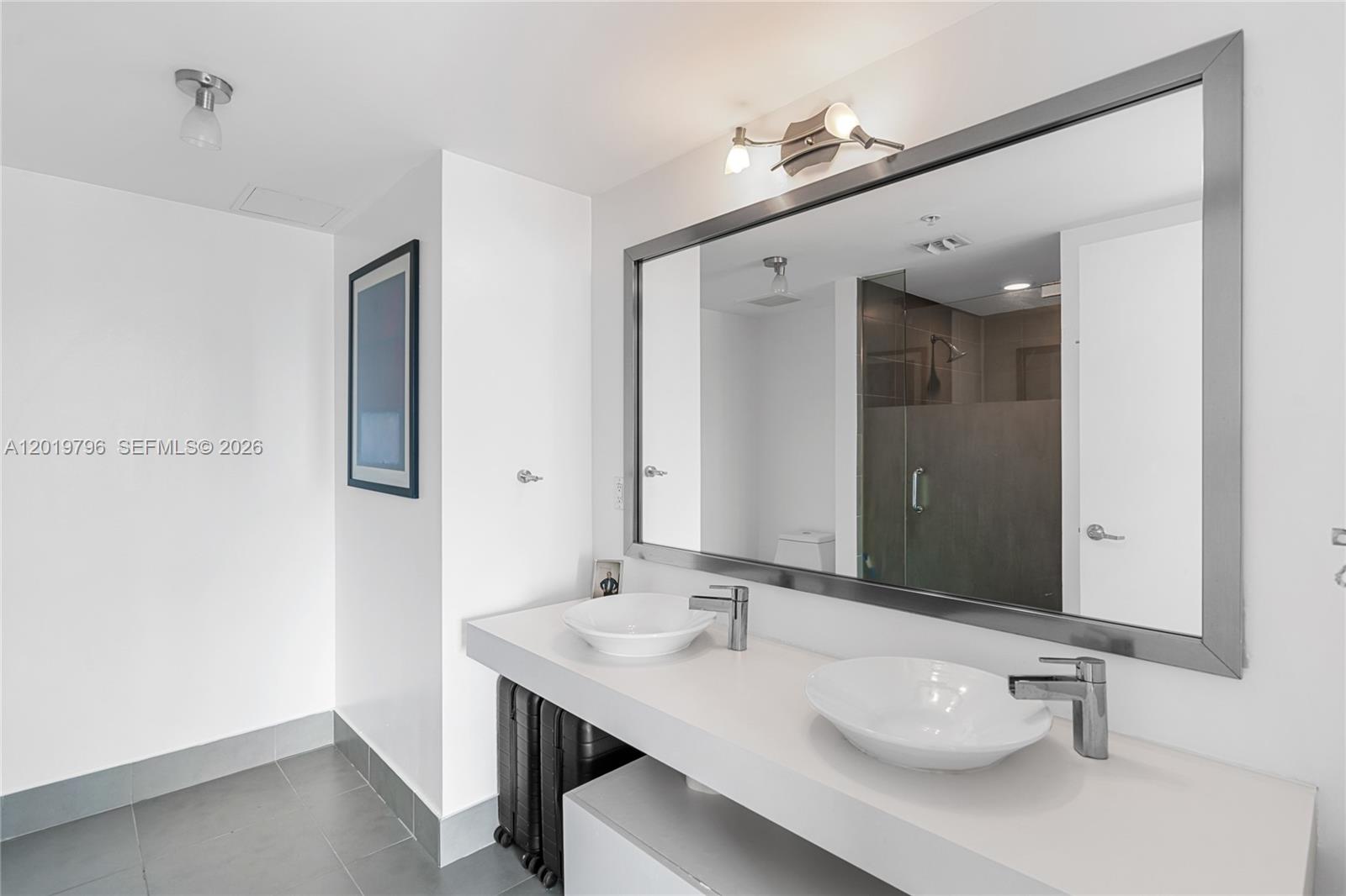 92 Southwest 3rd Street, Unit 2104 Miami, FL 33130 - Photo 23 of 39