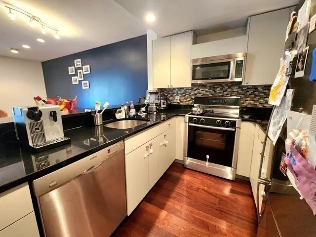 $889,000 | 533 Cambridge Street, Unit 105, Boston, MA 02134