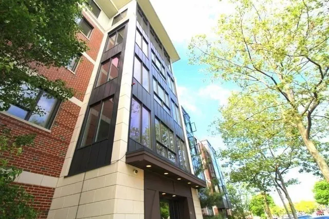 $889,000 | 533 Cambridge Street, Unit 105, Boston, MA 02134