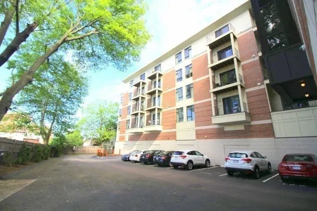 $889,000 | 533 Cambridge Street, Unit 105, Boston, MA 02134