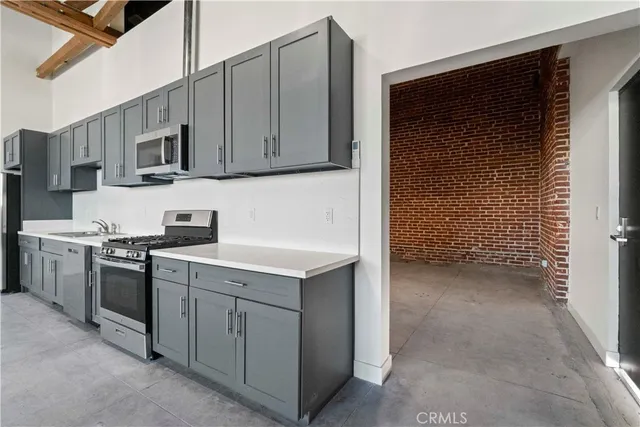 $2,995 | 1901 South Pacific Avenue, Unit 4, San Pedro, CA 90731