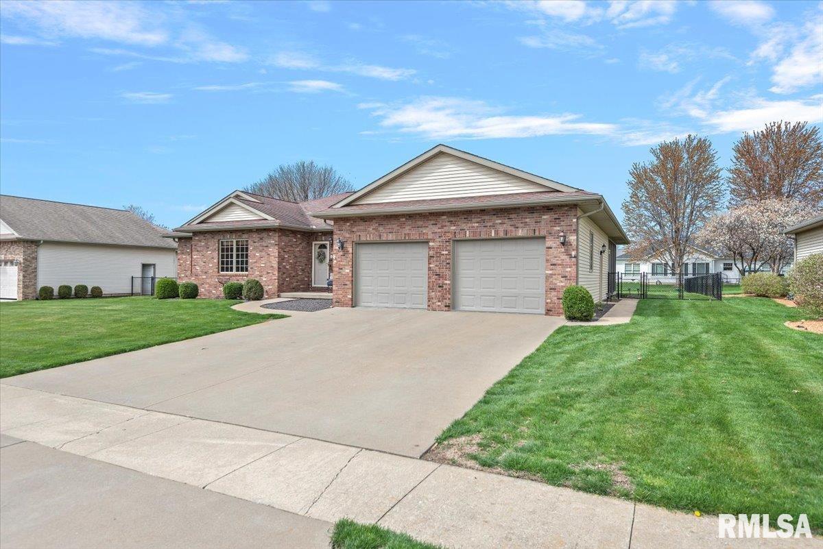 29 Elizabeth Place Jacksonville, IL 62650 - Photo 56 of 56