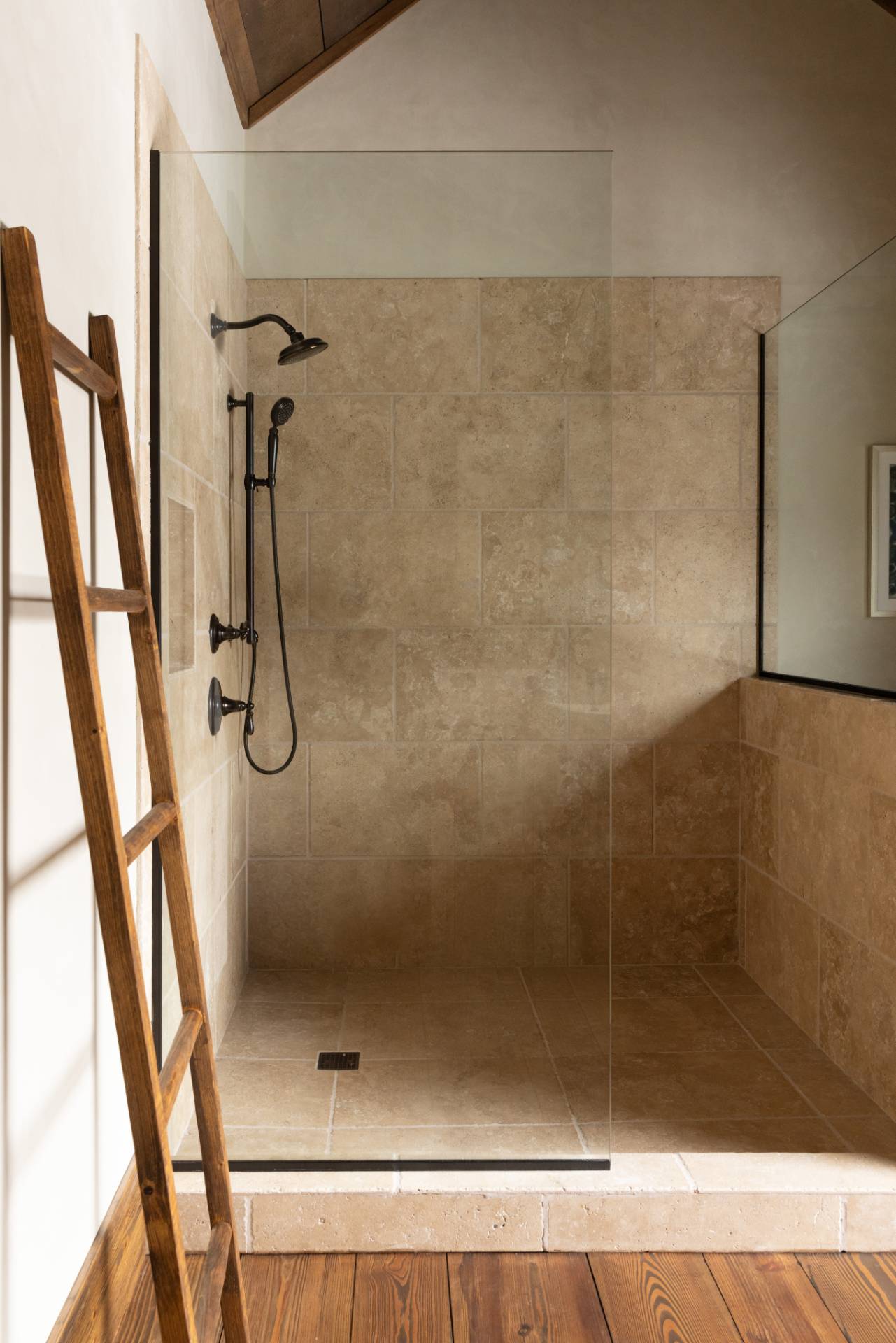 254 Mitchell Lane Bridgehampton, NY 11932 - Photo 17 of 36 a bathroom with a shower