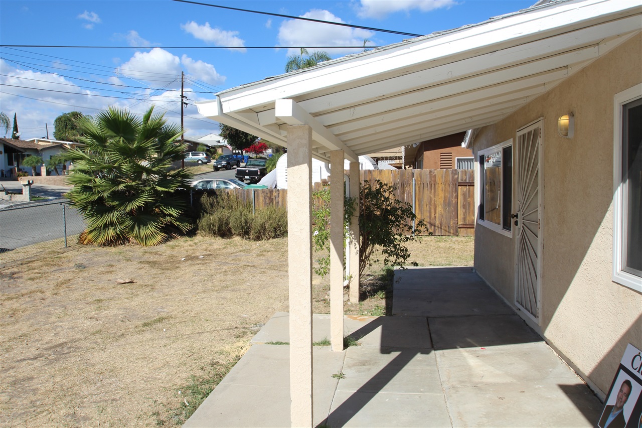 909 Felicita Avenue Spring Valley, CA 91977 - Photo 24 of 25 Gallery Image 24