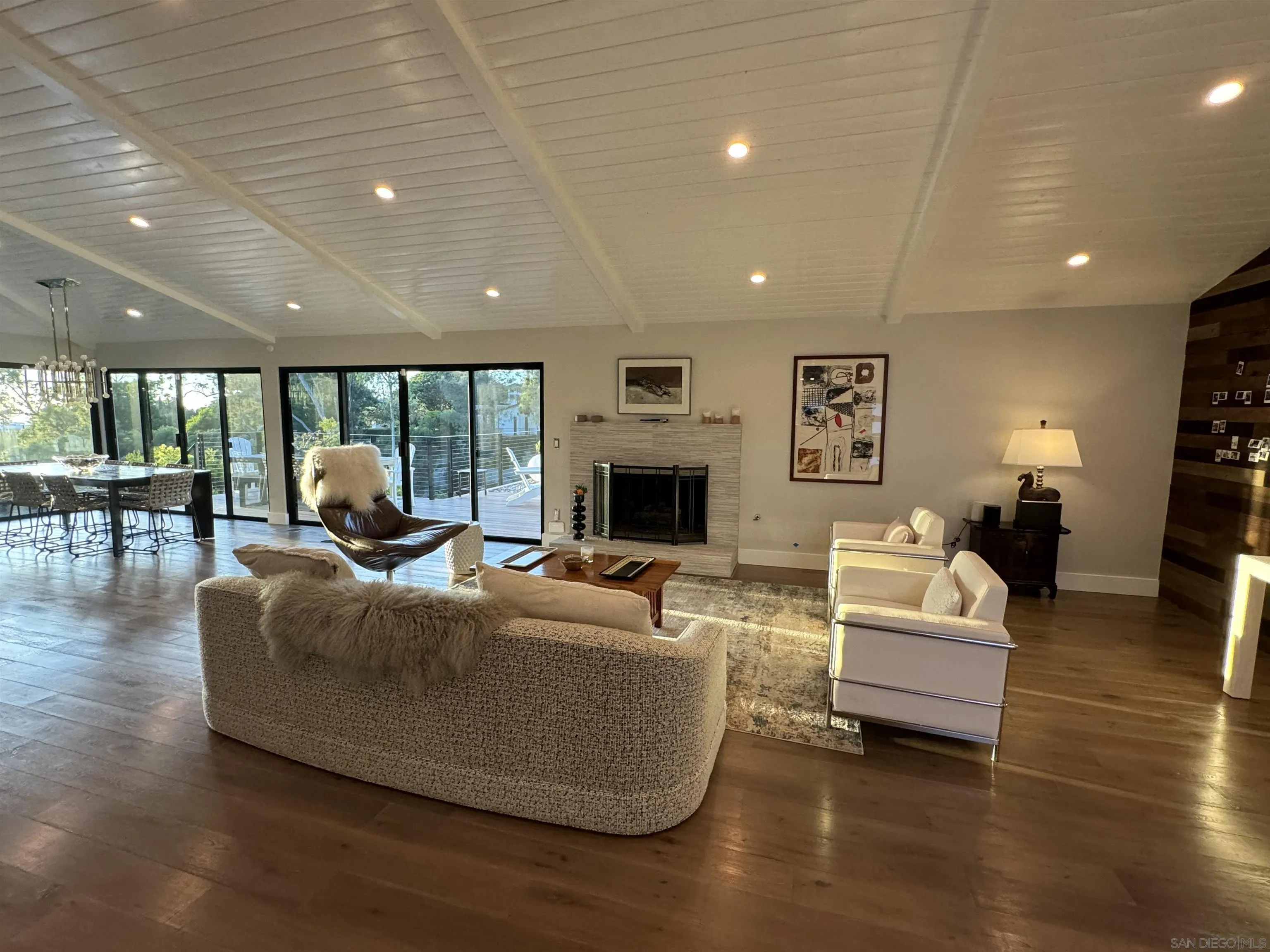 1402 Rodeo Drive La Jolla, CA 92037 - Photo 24 of 62 Gallery Image 24