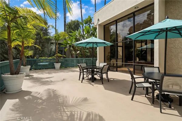 $585,000 | 576 North Bellflower Boulevard, Unit 236, Long Beach, CA 90814