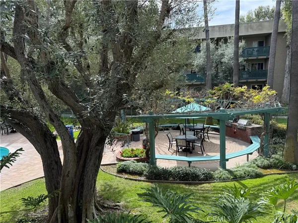 $585,000 | 576 North Bellflower Boulevard, Unit 236, Long Beach, CA 90814