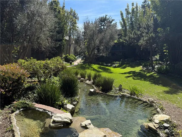 $585,000 | 576 North Bellflower Boulevard, Unit 236, Long Beach, CA 90814