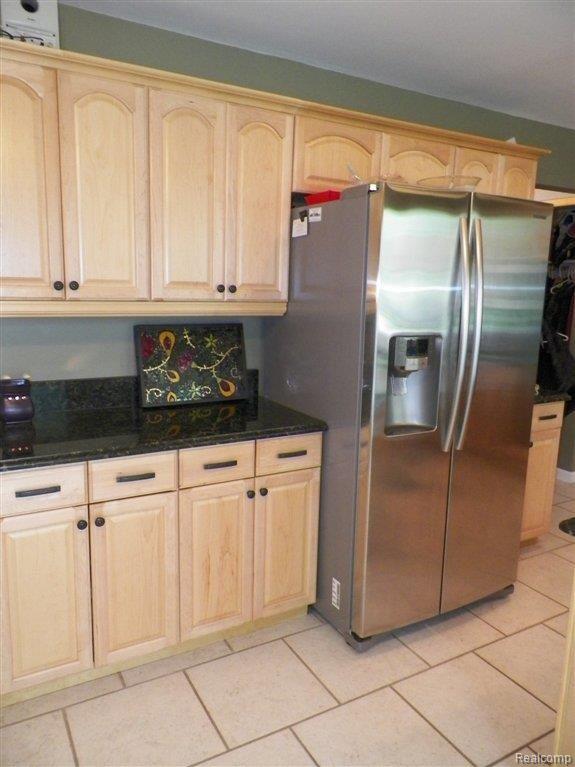 2335 Rancroft Beat Rochester, MI 48306 - Photo 6 of 27 Refrigerator