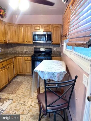 $1,800 | 1832 Mower Street, Philadelphia, PA 19152