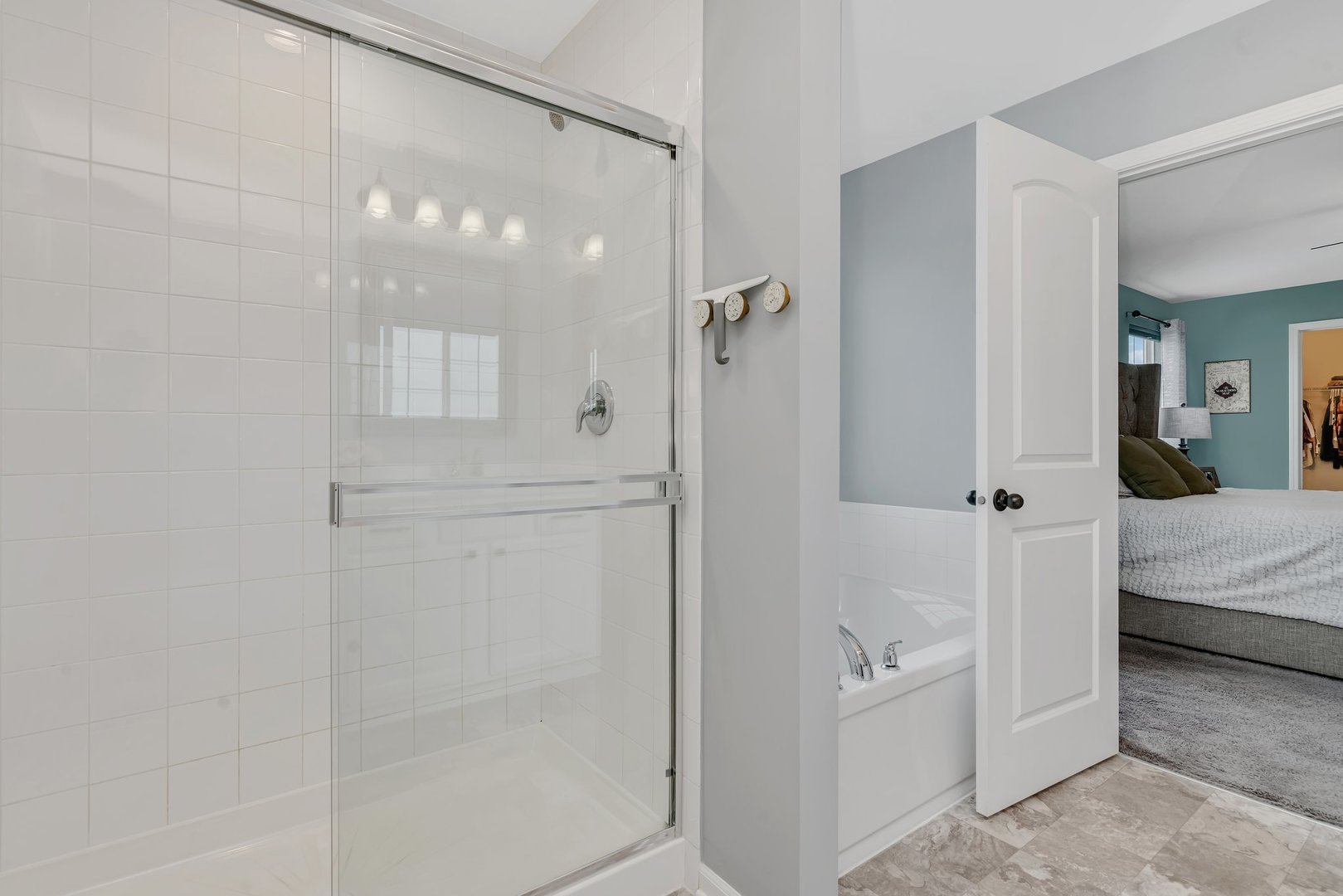 1901 Locust Road Morris, IL 60450 - Photo 17 of 30 a bathroom with a bathtub and a shower