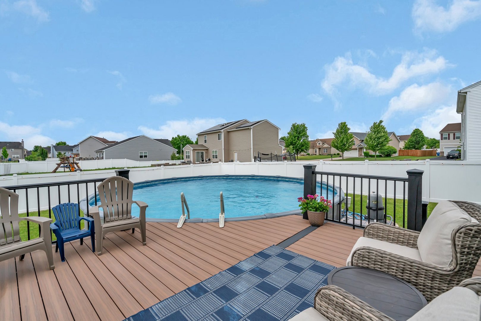 1901 Locust Road Morris, IL 60450 - Photo 26 of 30 a view of balcony with furniture