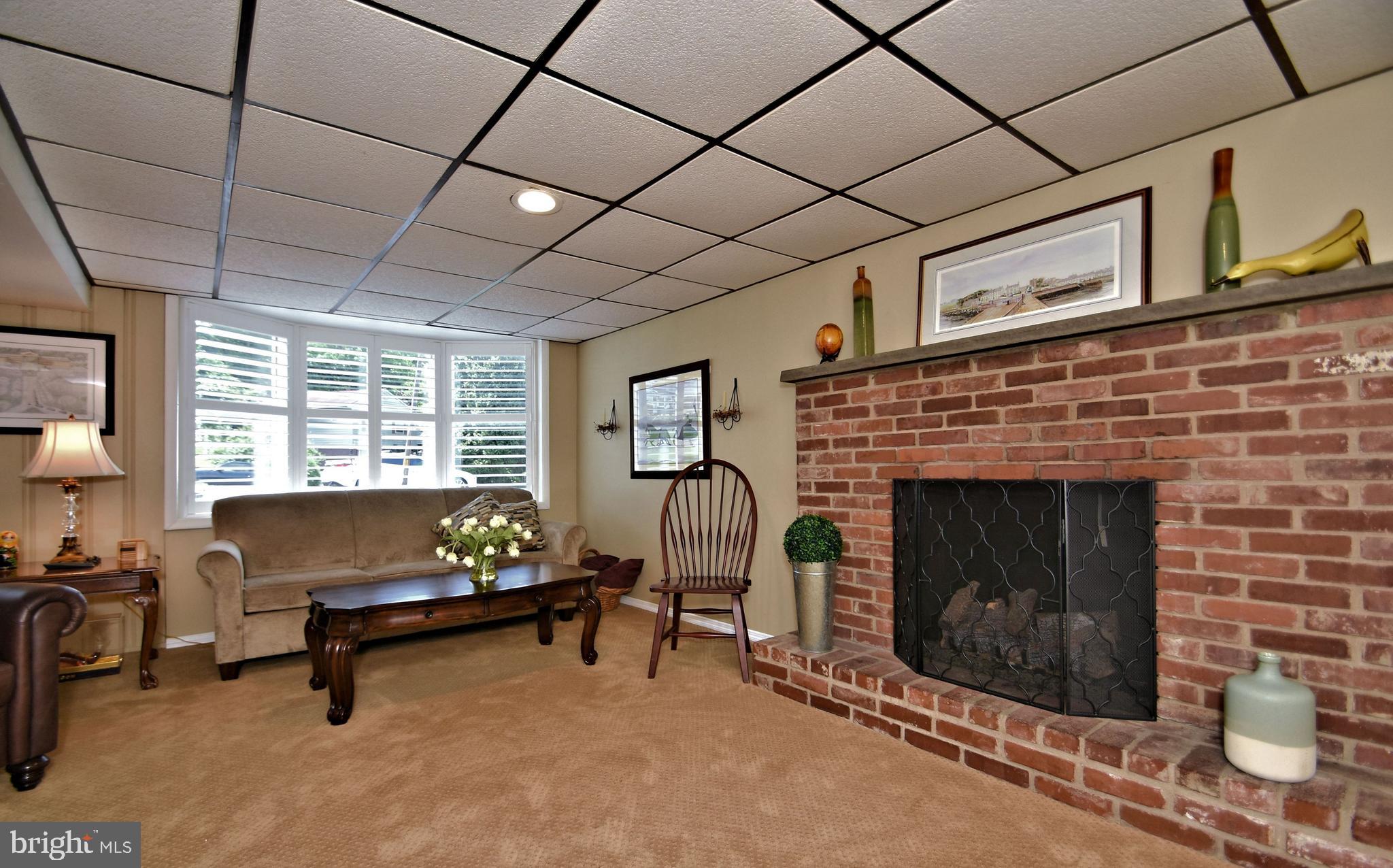 41 Russell Road Willow Grove, PA 19090 - Photo 19 of 25 Gallery Image 19