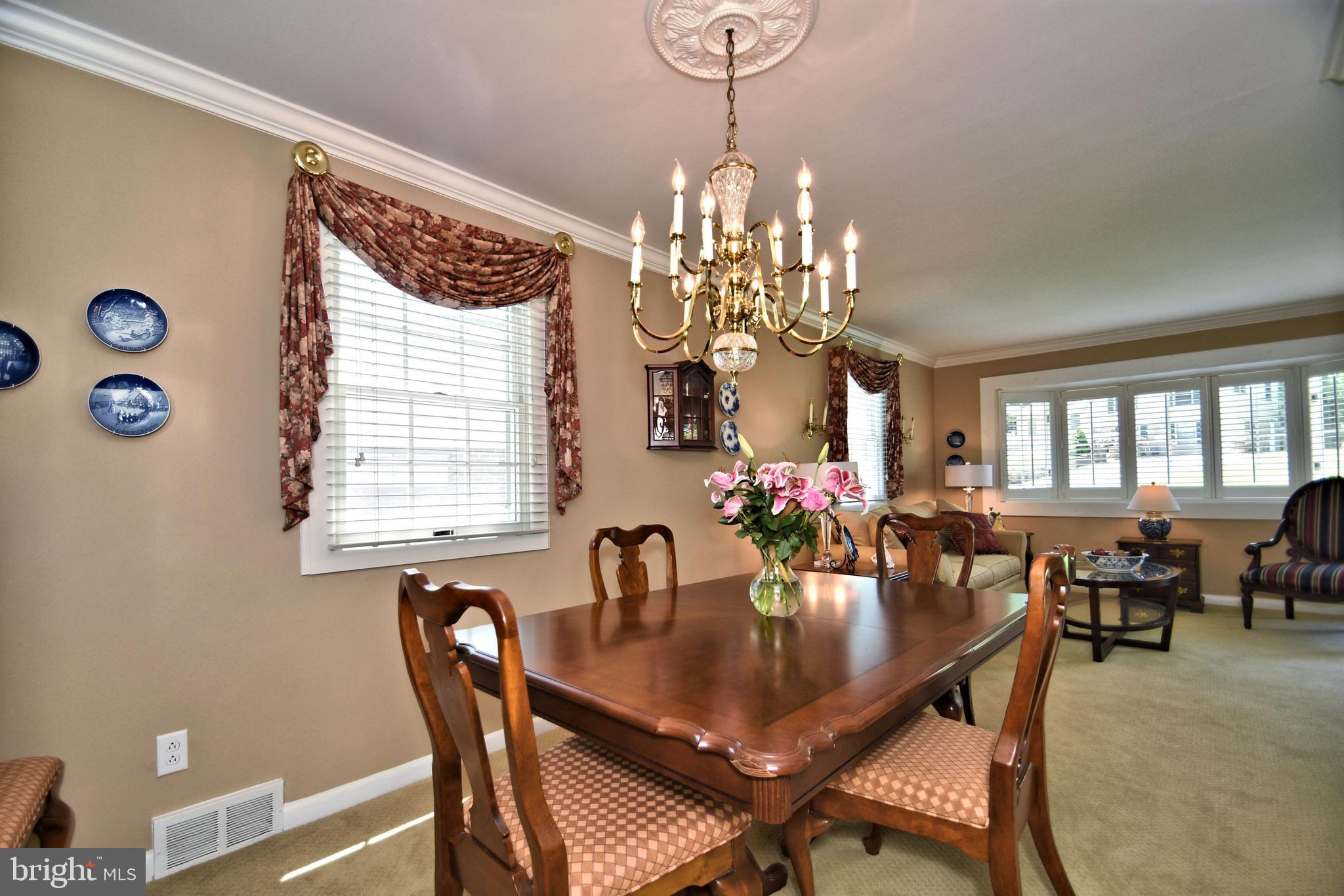 41 Russell Road Willow Grove, PA 19090 - Photo 7 of 25 Gallery Image 7