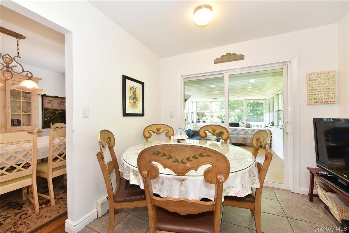 44 Peppermint Road Commack, NY 11725 - Photo 13 of 35