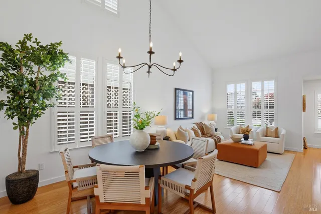 $895,000 | 1858 Lexington Street, Petaluma, CA 94954