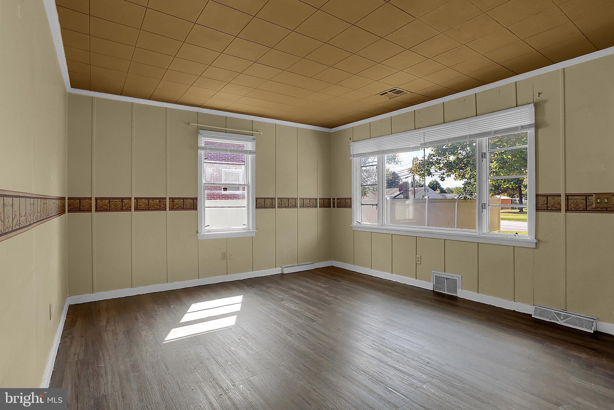 248 Silver Spring Road Mechanicsburg, PA 17050 - Photo 10 of 32 Gallery Image 10