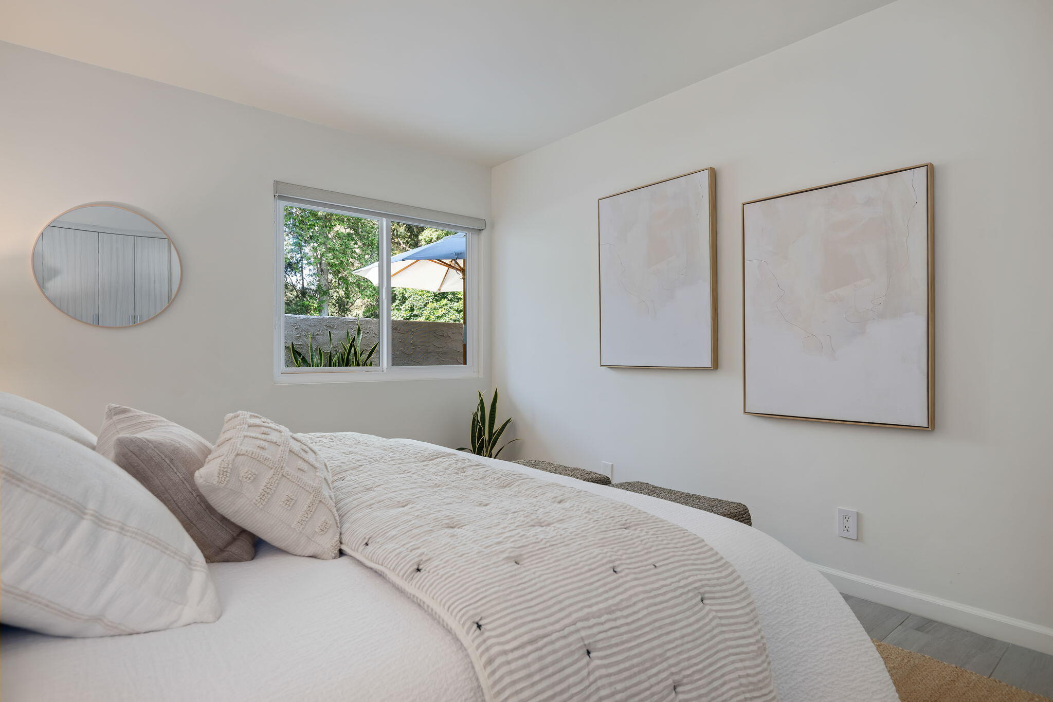 41 Dearborn Place, Unit 77 Goleta, CA 93117 - Photo 13 of 19 Bedroom