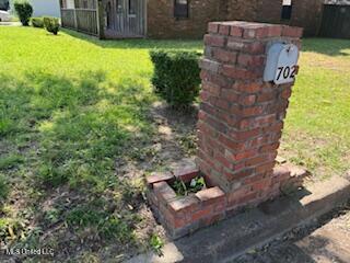 702 Page Avenue Clarksdale, MS 38614 - Photo 4 of 10 IMG_7725