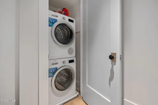 $1,250,000 | 19 Washington Street, Unit 264, Saratoga Springs, NY 12866