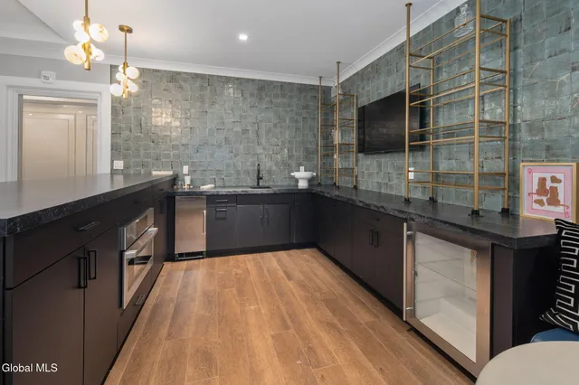 $1,250,000 | 19 Washington Street, Unit 264, Saratoga Springs, NY 12866