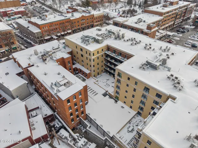 $1,250,000 | 19 Washington Street, Unit 264, Saratoga Springs, NY 12866