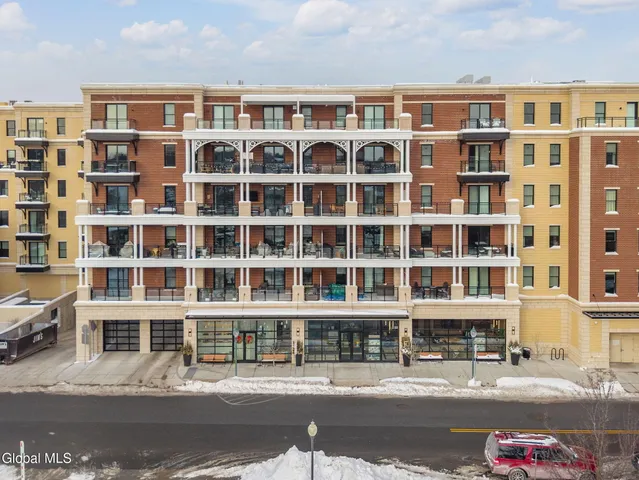$1,250,000 | 19 Washington Street, Unit 264, Saratoga Springs, NY 12866