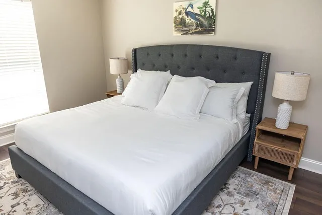 $2,300 | 7300 Burbank Drive, Baton Rouge, LA 70820