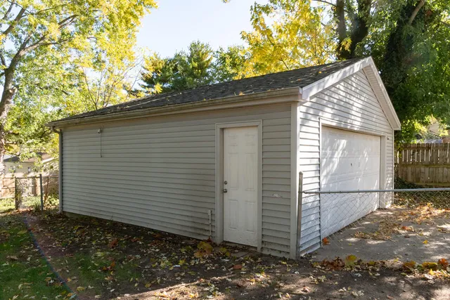 $215,000 | 5609 Roanoke Street, Portage, MI 49024